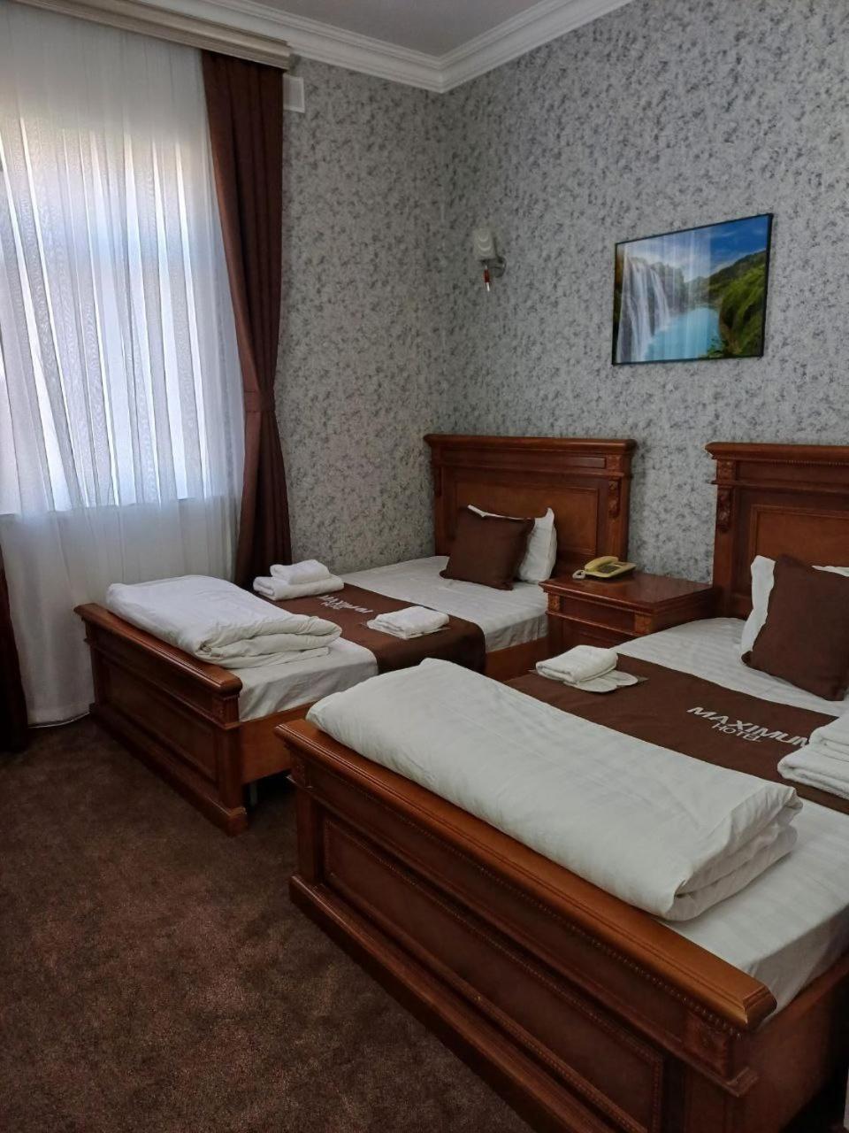 Maximum Hotel Navoi Kültér fotó