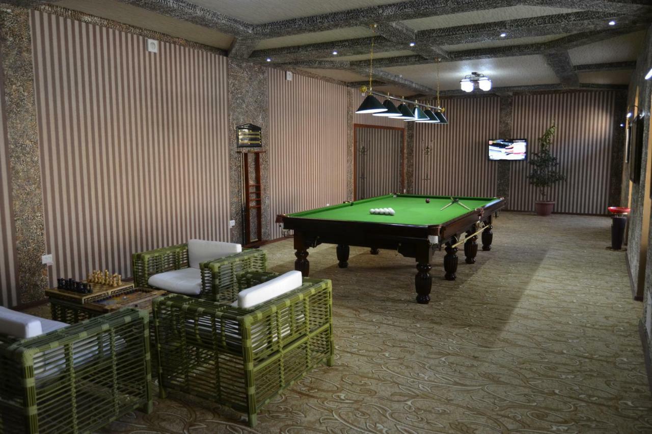 Maximum Hotel Navoi Kültér fotó